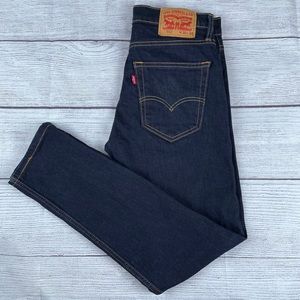 EUC 30x30 Levi’s 512 Slim Taper Jeans Dark Wash